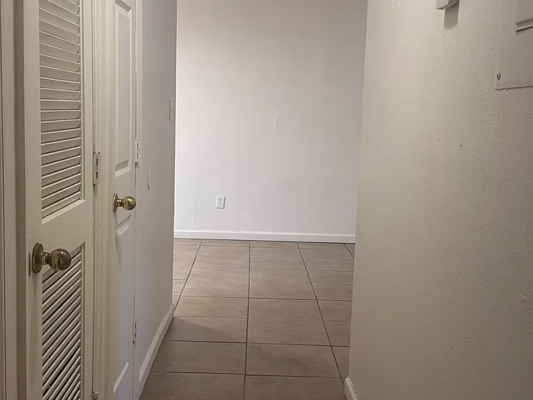 3012 Homewood Ct — Photo 14