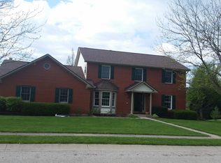 5 Pine Ridge Ct, Springboro, OH 45066