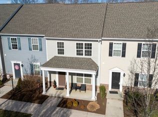 315 Phoenix Blvd NW, Christiansburg, VA 24073