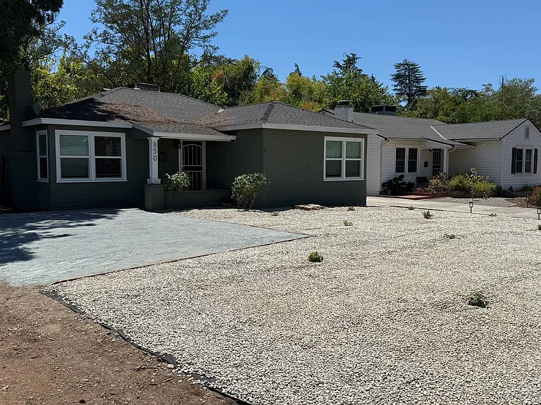 850 E Garland Ave — Photo 1