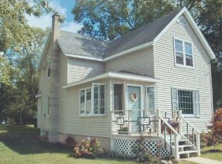 516 S Howard St, Princeton, WI 54968