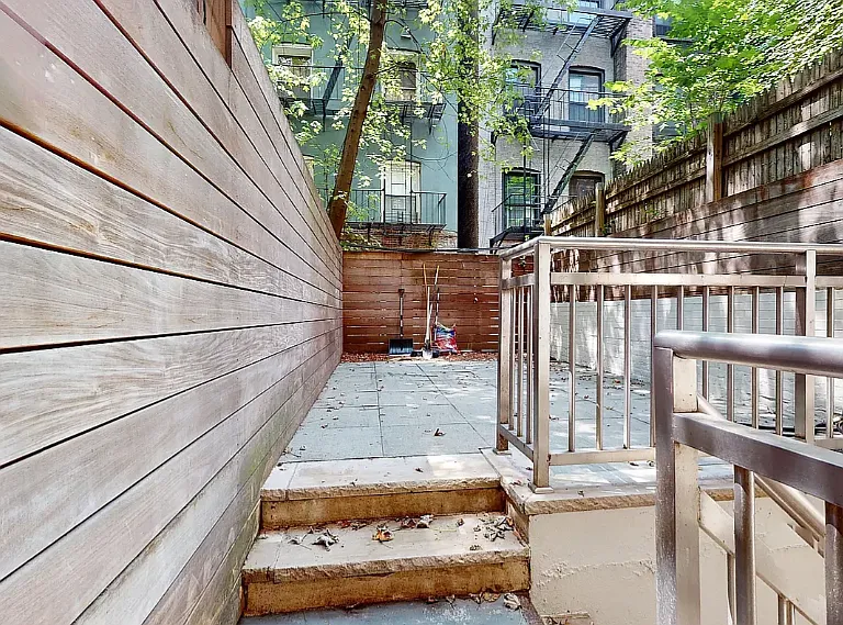 216 E 84th St #1D — Photo 14