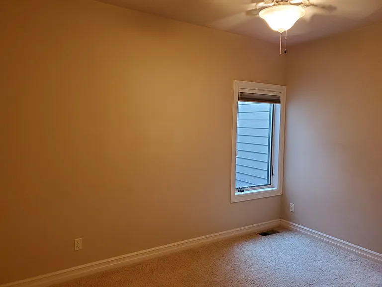 155 Fairway Blvd — Photo 12