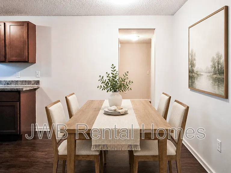 1327 Eagle Cove Rd — Photo 5