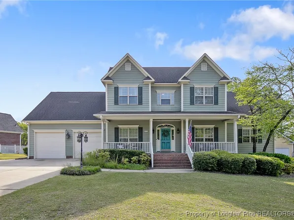 4927 Bramble St, Hope Mills, NC 28348