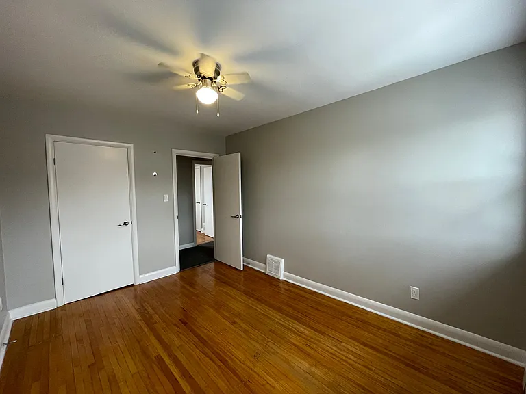 80 Barbara Ave — Photo 24