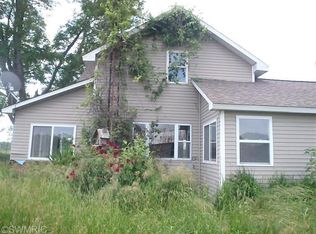 2606 E Fountain Rd, Fountain, MI 49410