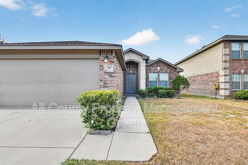 3 bed, 2.0 bath, 1407 sqft, $1,995 — Photo 4