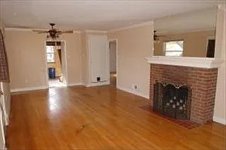 1300 Maple Ave photo 1