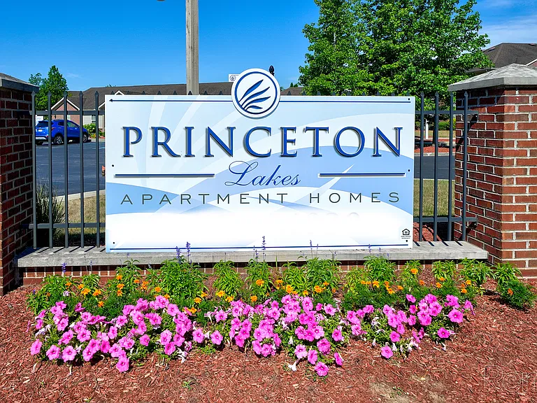 Princeton Lakes — Photo 44
