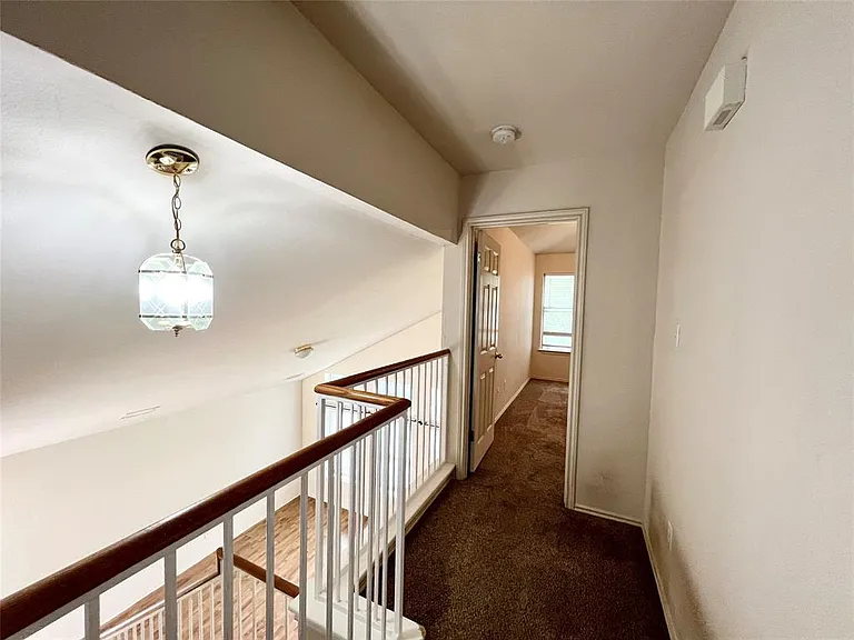 1157 Kentra Dr — Photo 7