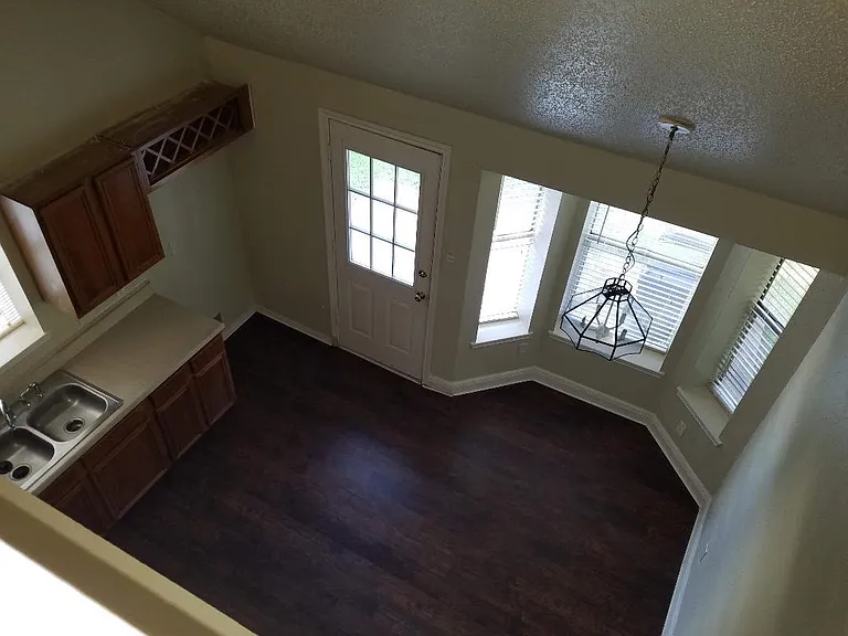 2818 Grants River Cir — Photo 8