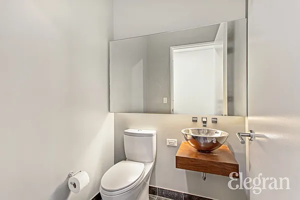 Rented by (Legacy) Elegran | media 14