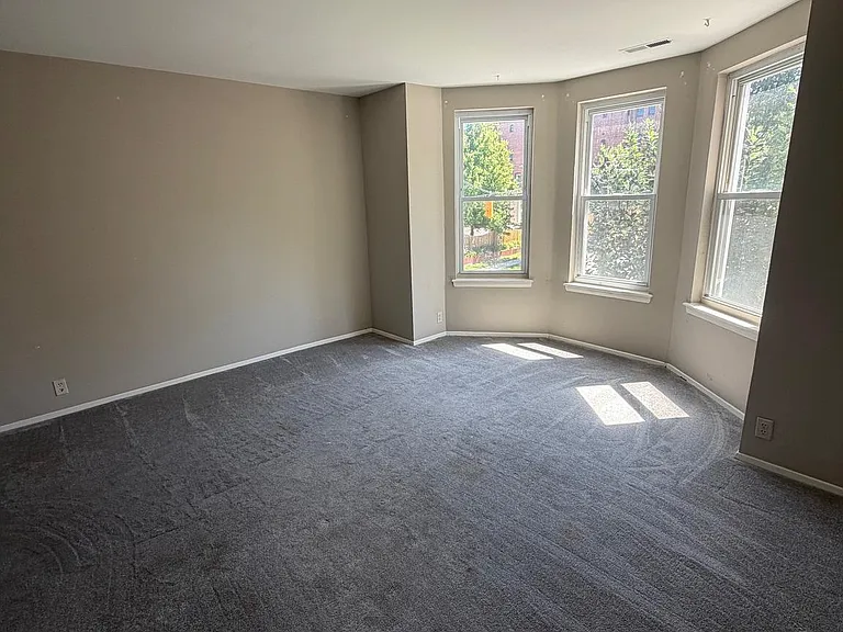 2752 Maryland Ave #2 — Photo 6