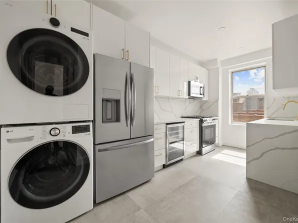 45-08 40th Street #F44, Sunnyside, NY 11104