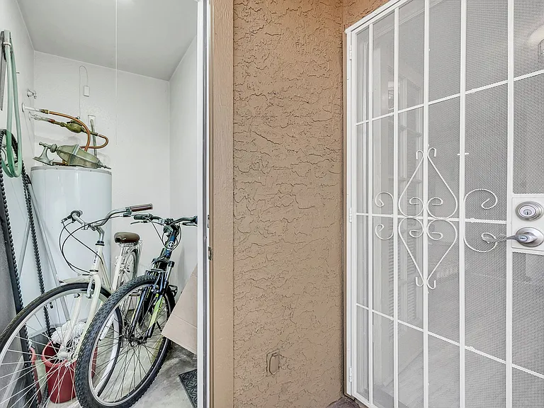8787 E Mountain View Rd #2100 — Photo 45