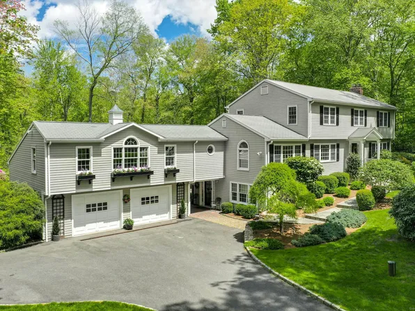 142 Rocky Brook Road, New Canaan, CT 06840