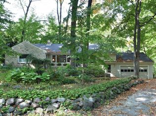 835 Park Ln, Elm Grove, WI 53122