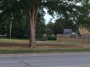 719 N 4th St, Burlington, KS 66839