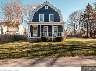 9 Pleasant St, Gorham, ME 04038