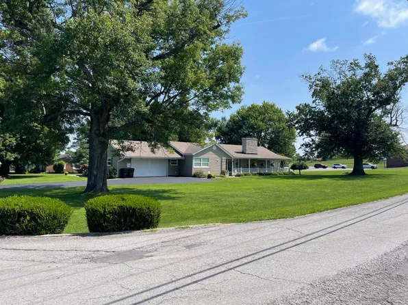 102 Maplewood Dr, Lancaster, KY 40444