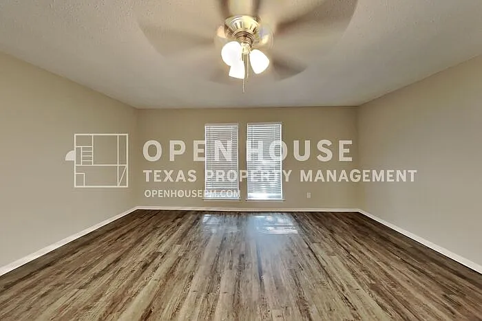 1480 Saint Patrick Dr — Photo 4