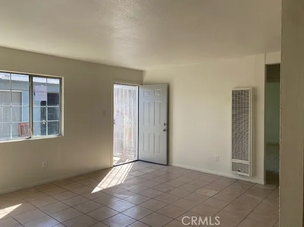 1813 Evergreen St, Santa Ana, CA 92707