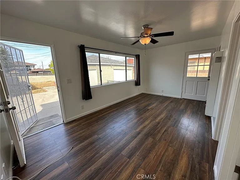4587 W 142nd St — Photo 22