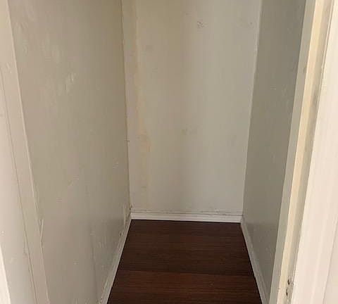 2nd image of 417 1st St APT 3