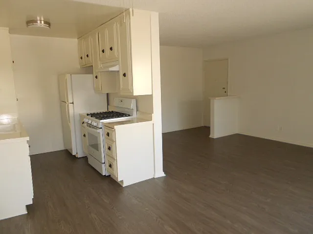 1806 Corinth Ave #8 — Photo 15