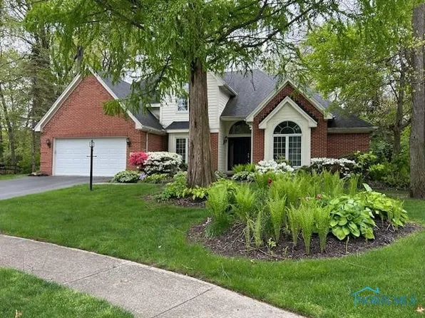 2837 Belle Glade Dr, Toledo, OH 43617