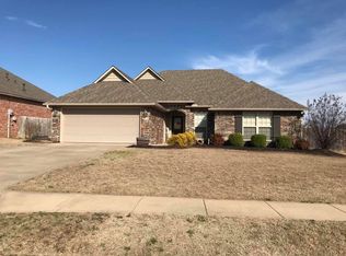 902 Live Oak Way, Alma, AR 72921