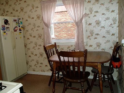 5th image of 9720 Brandt Ave