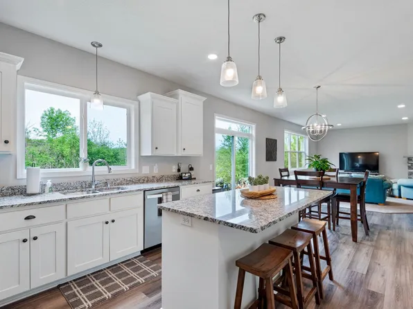 20674 Hamlet Ave N, Forest Lake, MN 55025