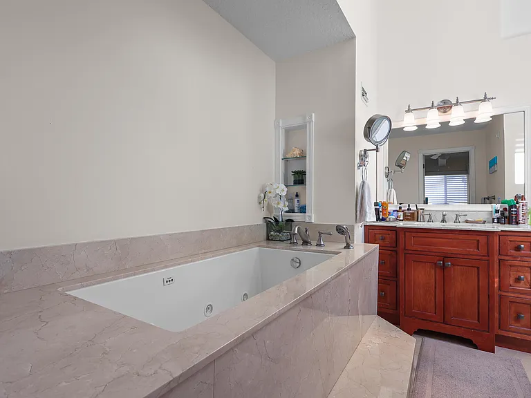 250 S Ocean Blvd #254 — Photo 11