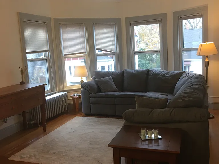 71 Whitney Ave — Photo 2