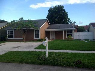 12626 SW 210th Ter, Miami, FL 33177