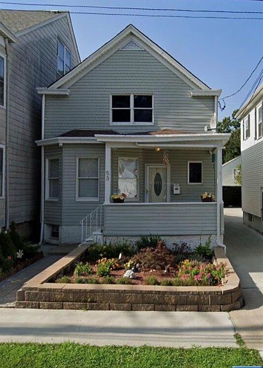 1st image of 53 Barbour St