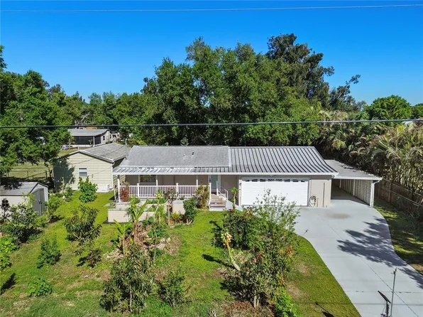 2303 45th St E, Bradenton, FL 34208