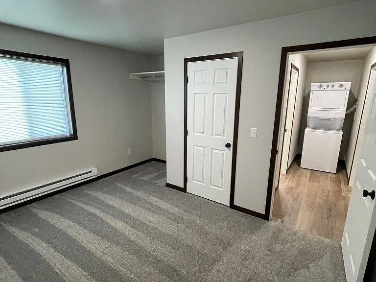 SoDak Townhomes — Photo 4