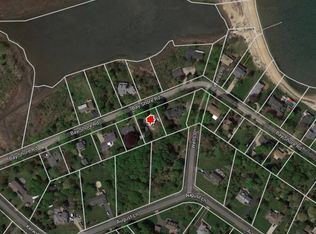 870 Bay Shore Rd, Greenport, NY 11944