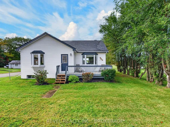 4682 Latimer Rd, South Frontenac, ON K0H 1X0
