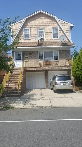 139 Linnett St #2 Photo 1