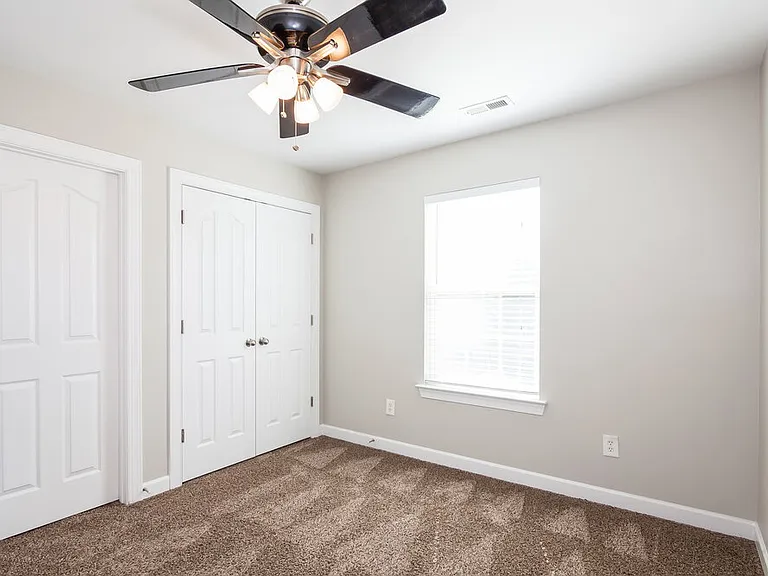 2870 Island Point Dr NW — Photo 12
