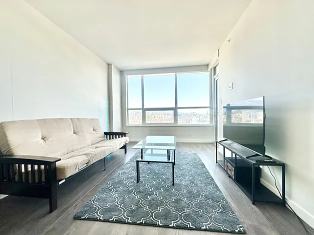 125 E 14th St #12 — Photo 5