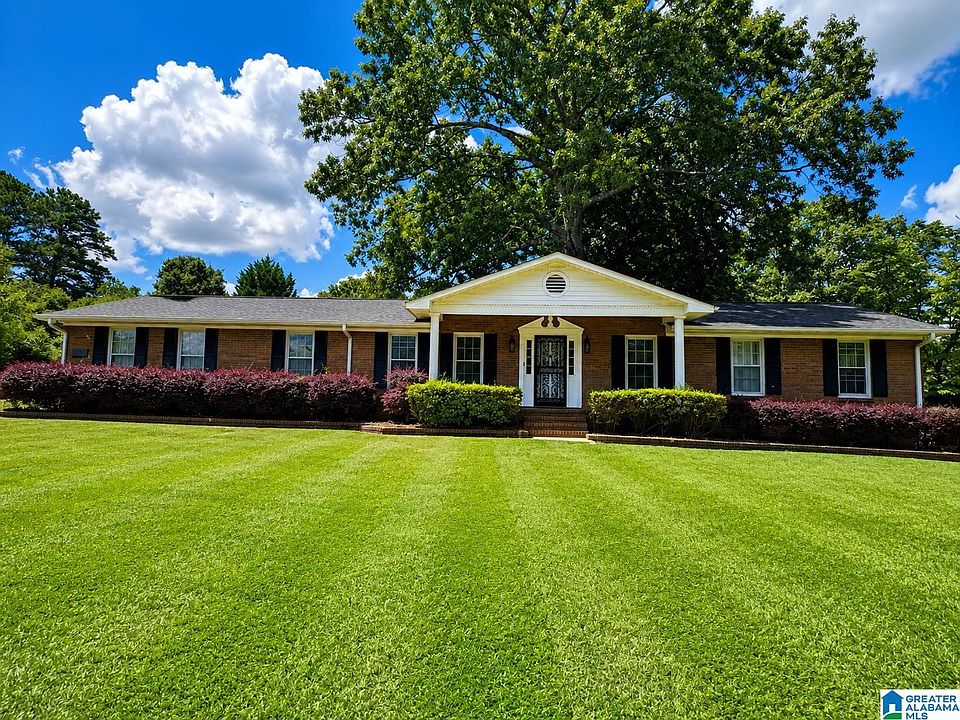 1st image of 3912 Lee Dr