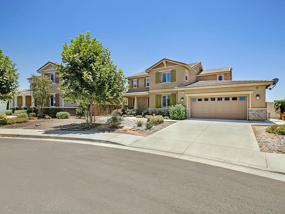 1st image of 29581 Ashton Ct