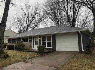 3422 N Stoneycrest Rd, Bloomington, IN 47404