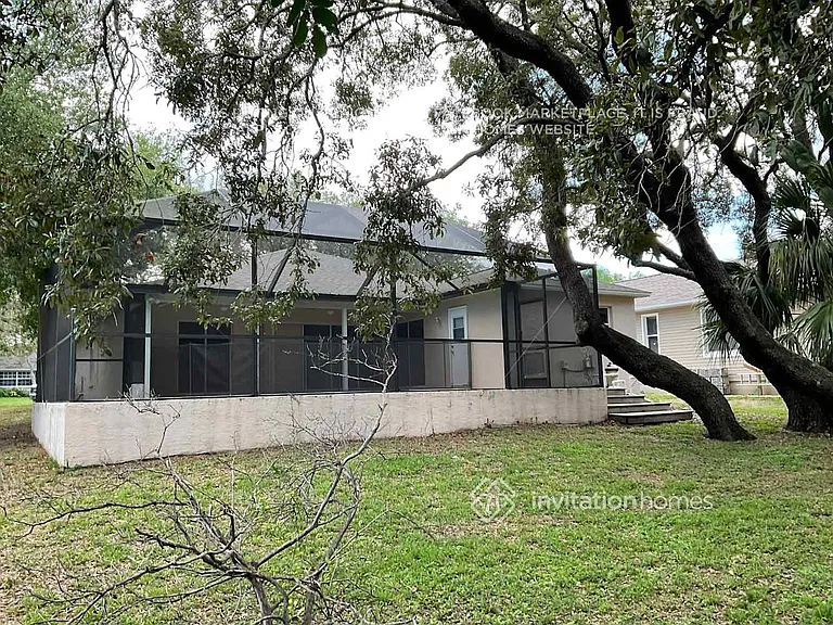 660 Anclote Dr — Photo 17
