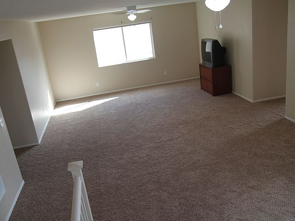 4th image of 29168 Glencoe Ln
